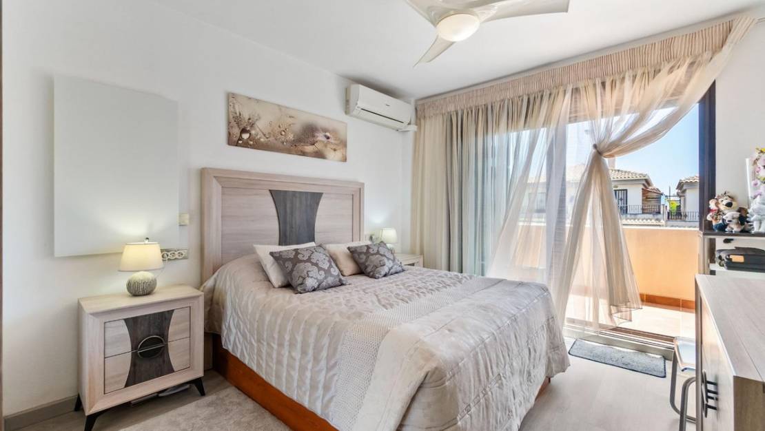 Venta - Town House - Torrevieja - Aguas Nuevas