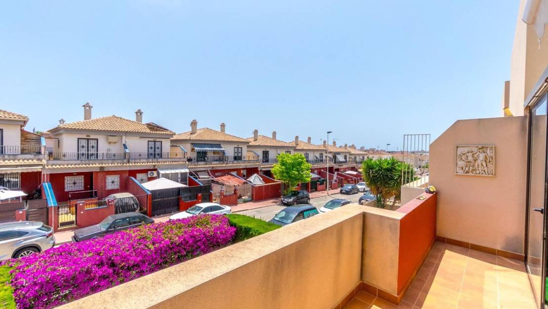 Venta - Town House - Torrevieja - Aguas Nuevas
