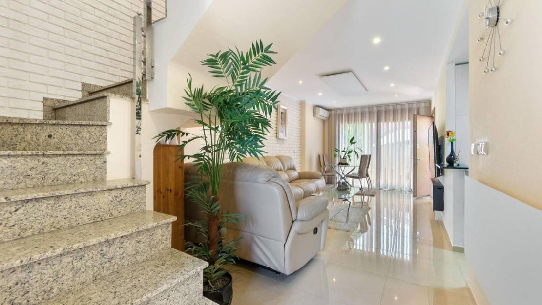 Venta - Town House - Torrevieja - Aguas Nuevas