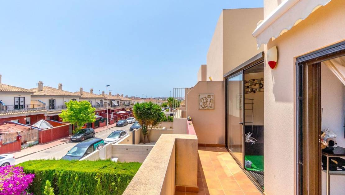 Venta - Town House - Torrevieja - Aguas Nuevas