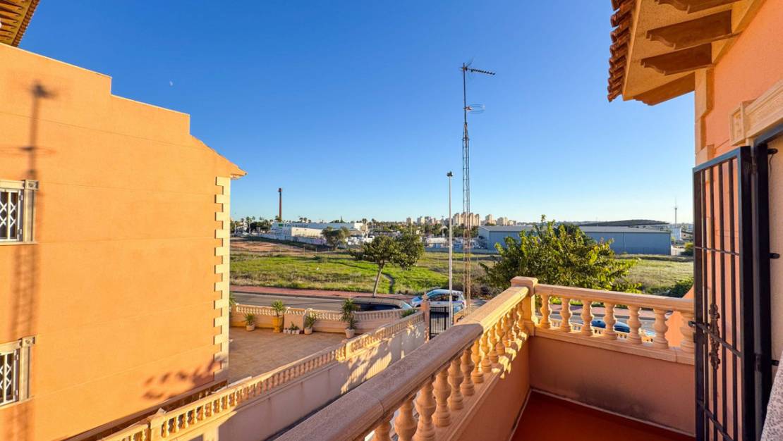 Venta - Town House - Torrevieja - Aguas Nuevas
