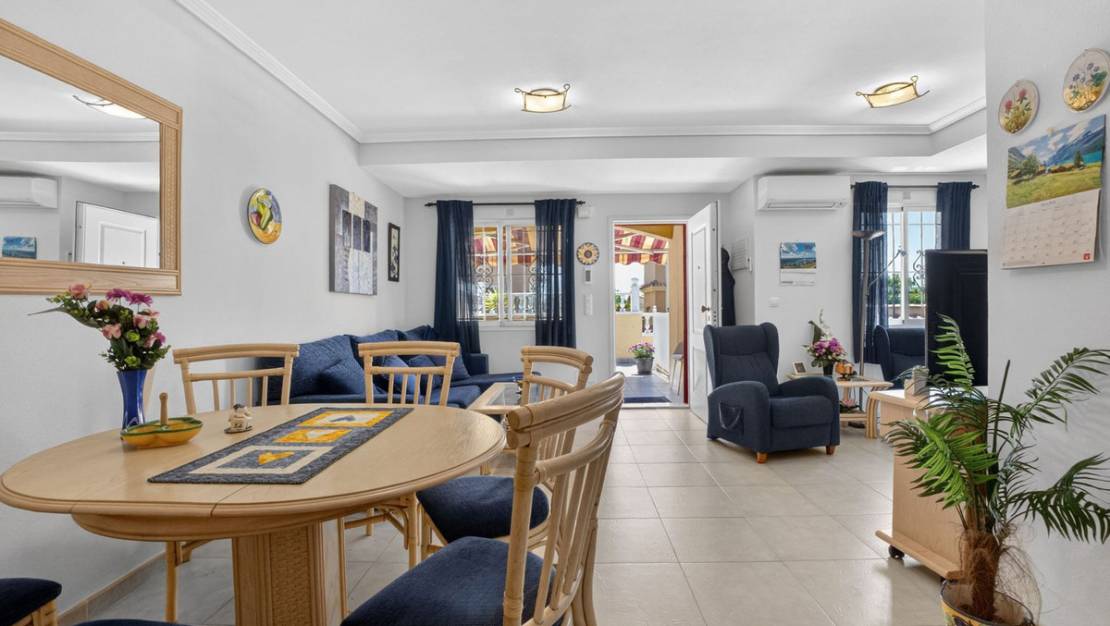 Venta - Town House - Torrevieja - Aguas Nuevas
