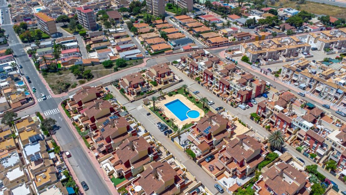 Venta - Town House - Torrevieja - Aguas Nuevas