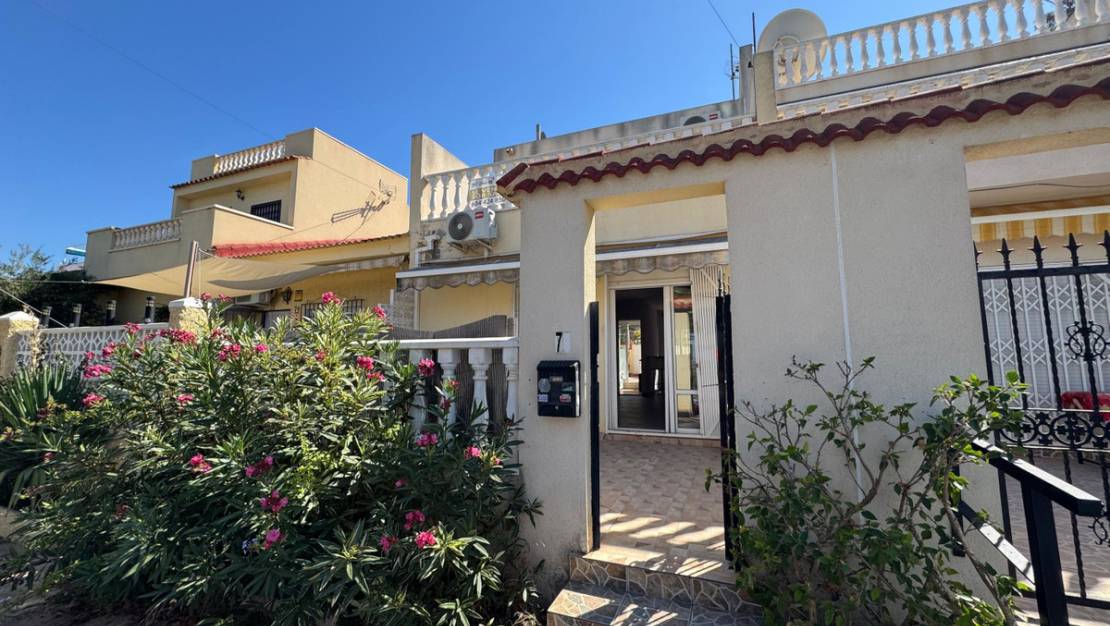 Venta - Town House - Torrevieja - La Mata