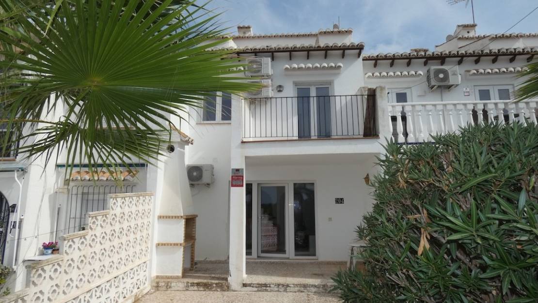 Venta - Town House - Torrevieja - Lago jardin