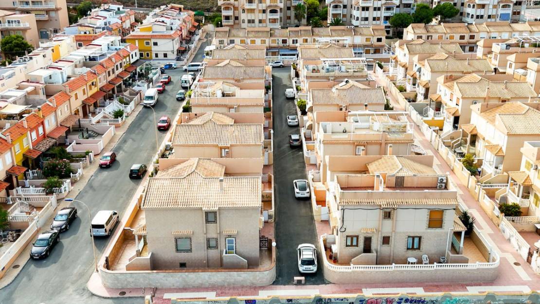 Venta - Town House - Torrevieja - Playa De La Mata