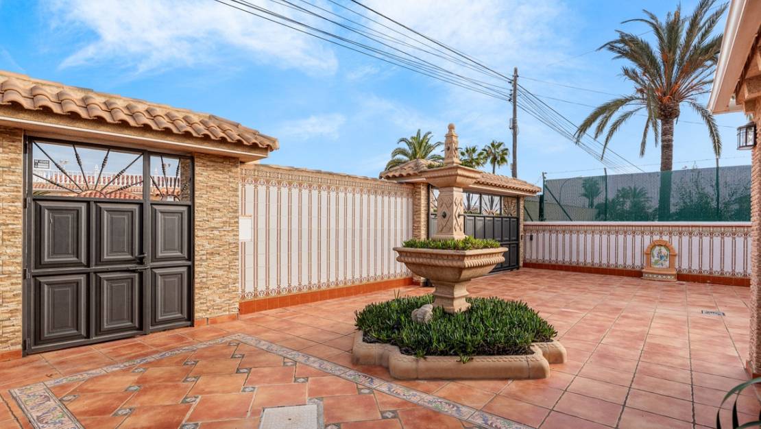 Venta - Town House - Torrevieja - Torrevieja Centro