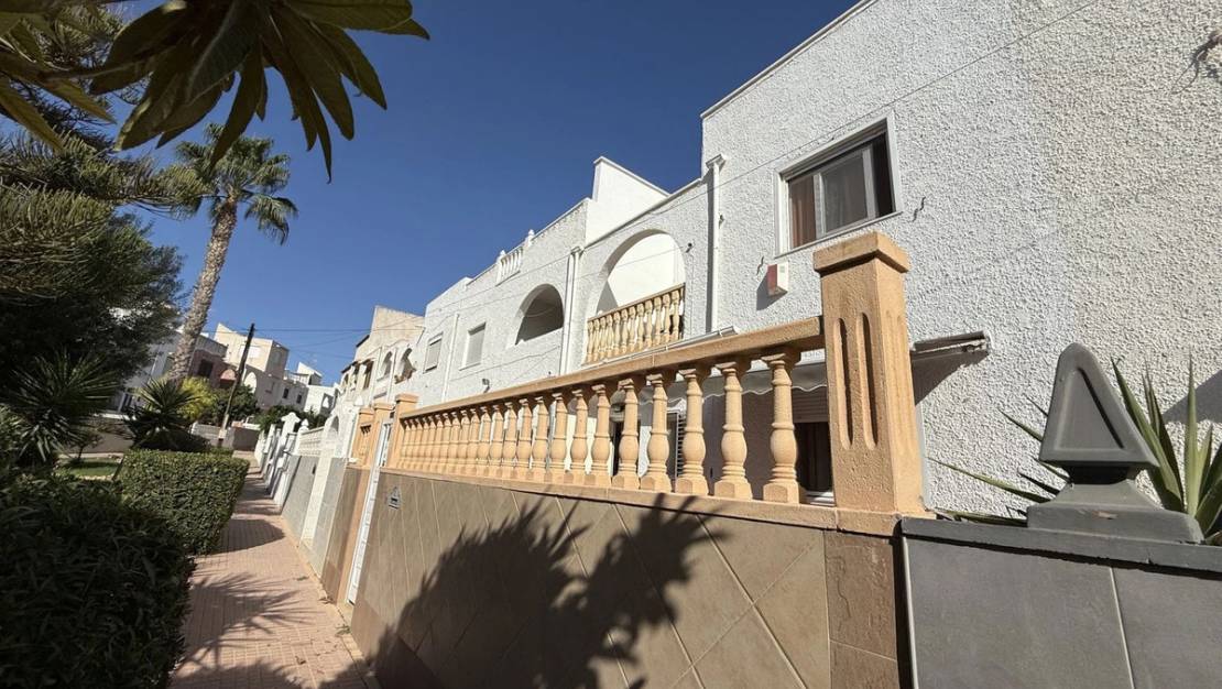 Venta - Town House - Torrevieja - Torrevieja Centro