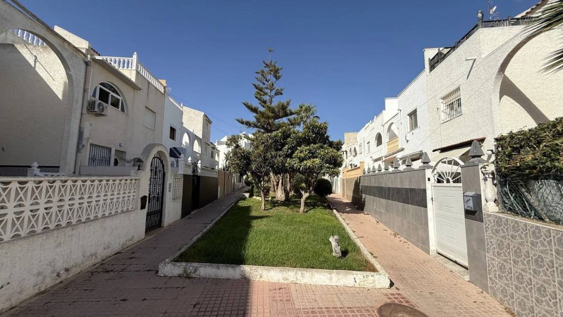 Venta - Town House - Torrevieja - Torrevieja Centro