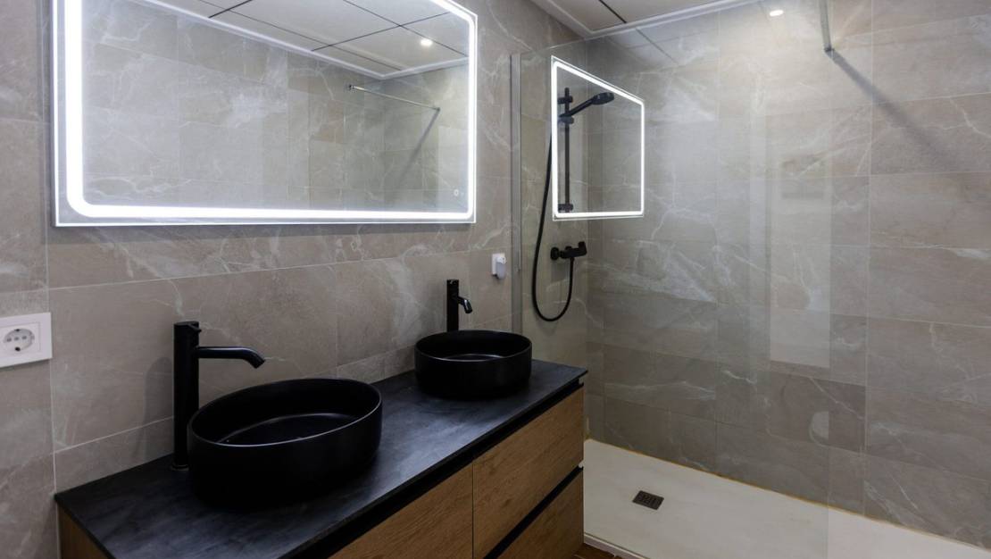 Venta - Town House - Torrevieja - Torrevieja Centro