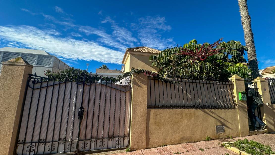 Venta - Town House - Torrevieja - Torrevieja Centro