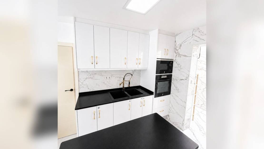 Venta - Town House - Torrevieja - Torrevieja Centro