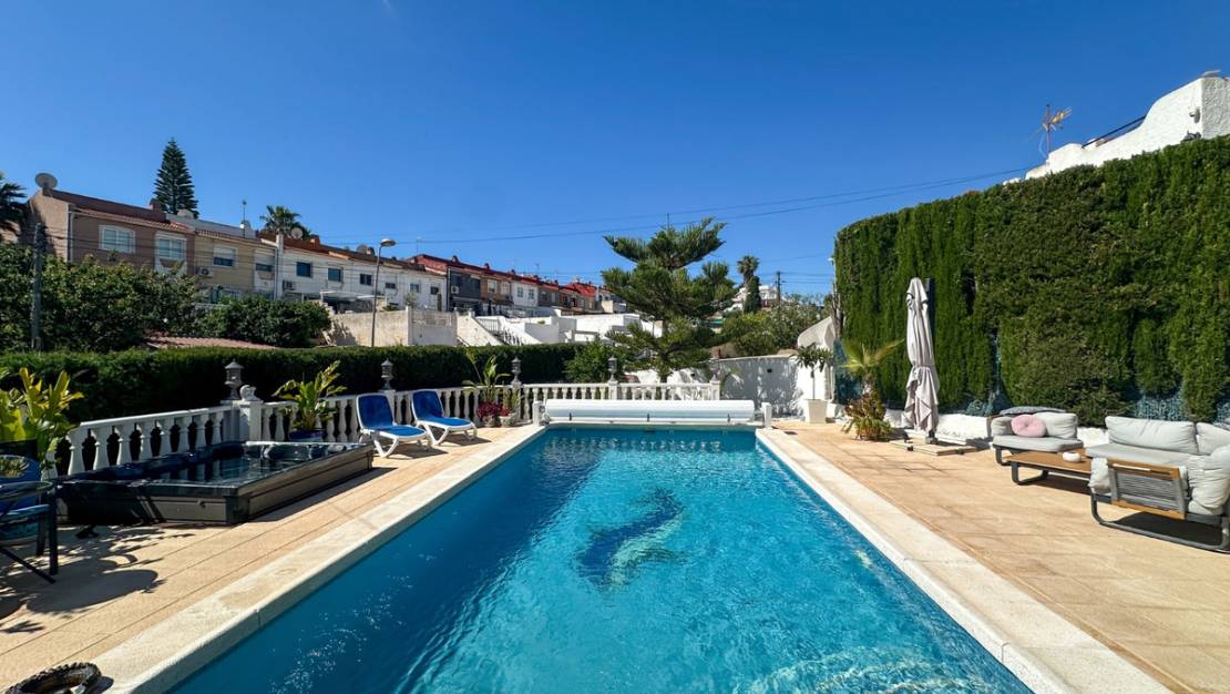 Venta - Town House - Torrevieja - Torrevieja Centro