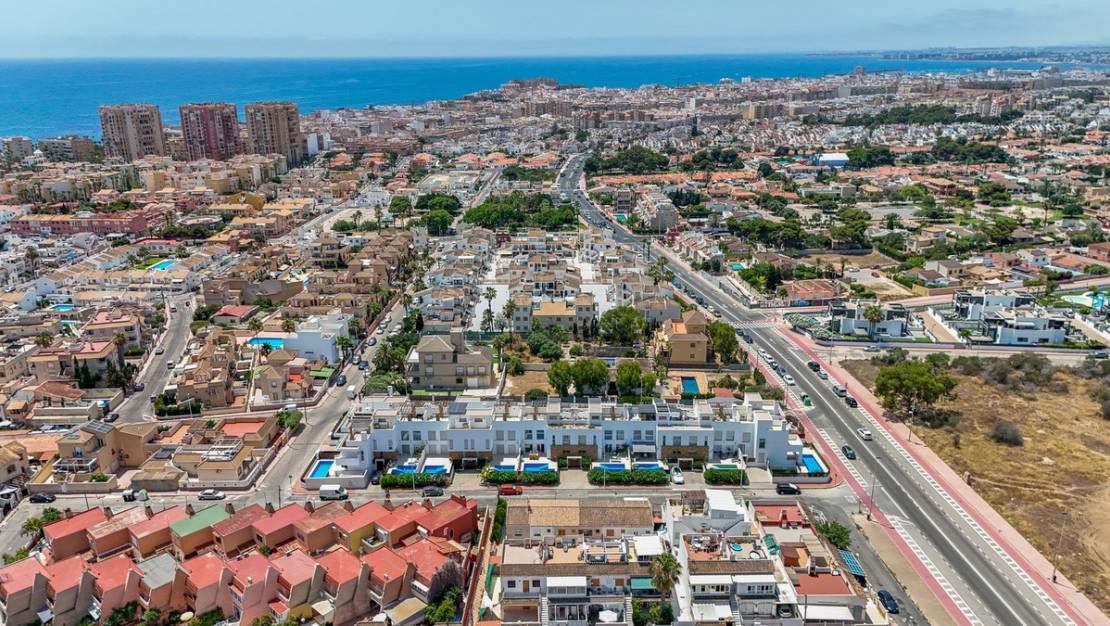 Venta - Town House - Torrevieja - Torrevieja Centro