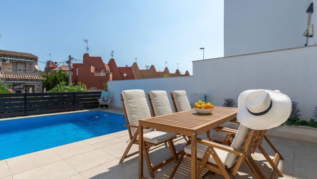 Venta - Town House - Torrevieja - Torrevieja Centro