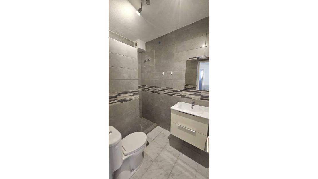 Venta - Town House - Torrevieja - Torrevieja Centro