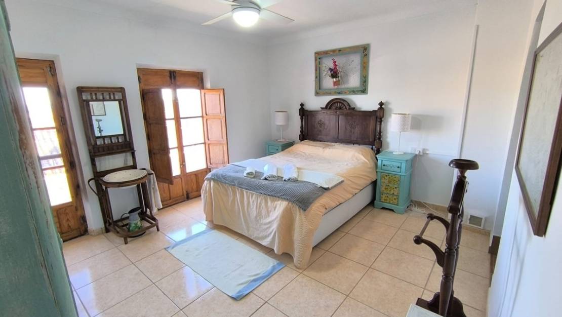 Venta - Town House - Yecla - Raspay