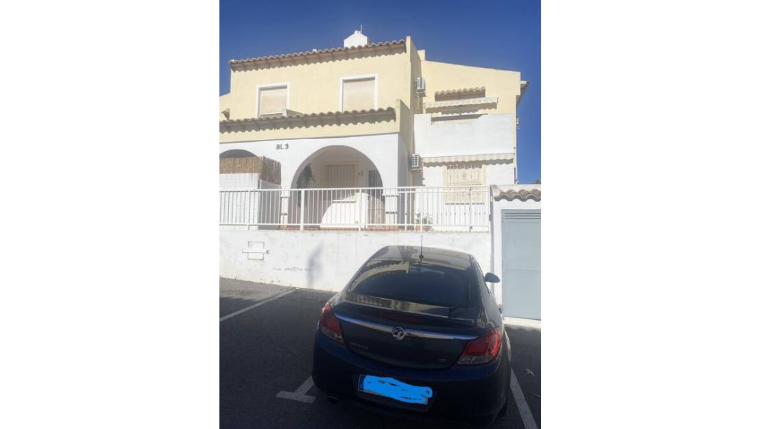 Venta - Townhouse Semi detached - Villamartin
