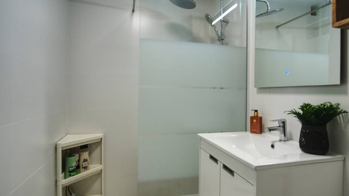 Venta - Townhouse Semi detached - Villamartin