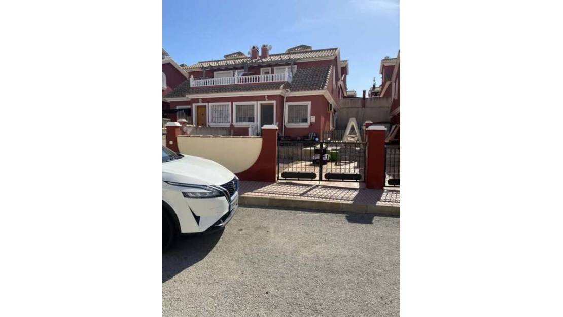 Venta - Townhouse Semi detached - Villamartin