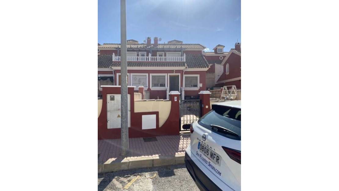 Venta - Townhouse Semi detached - Villamartin