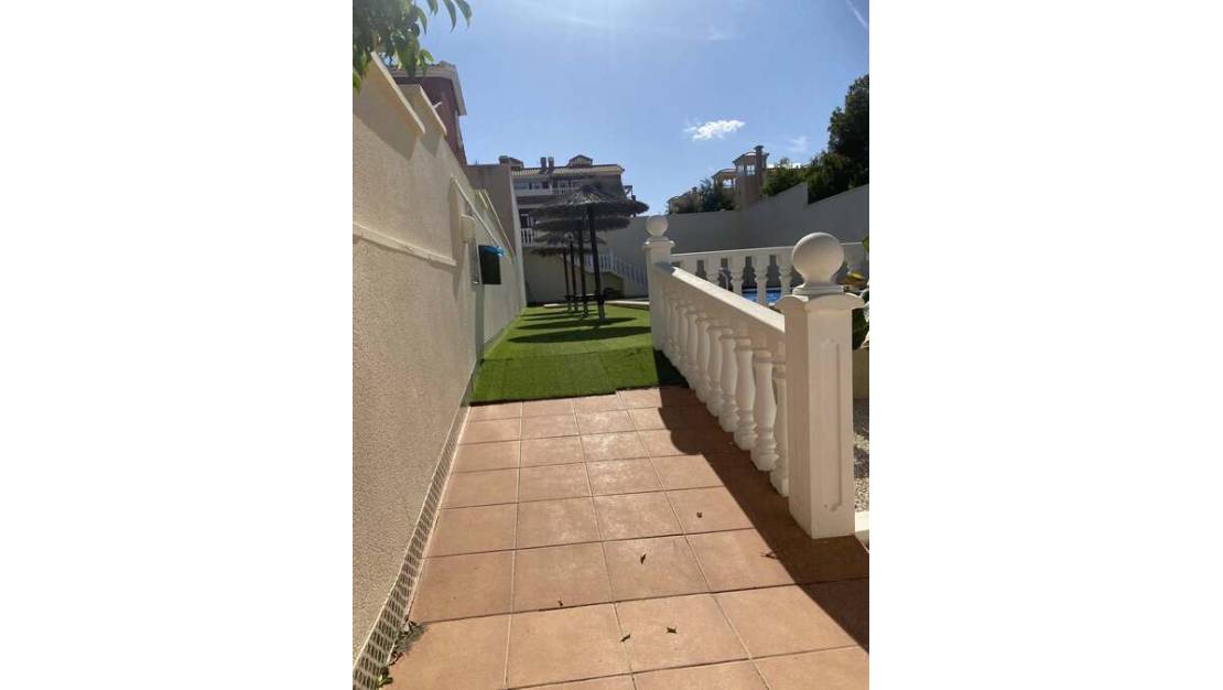 Venta - Townhouse Semi detached - Villamartin