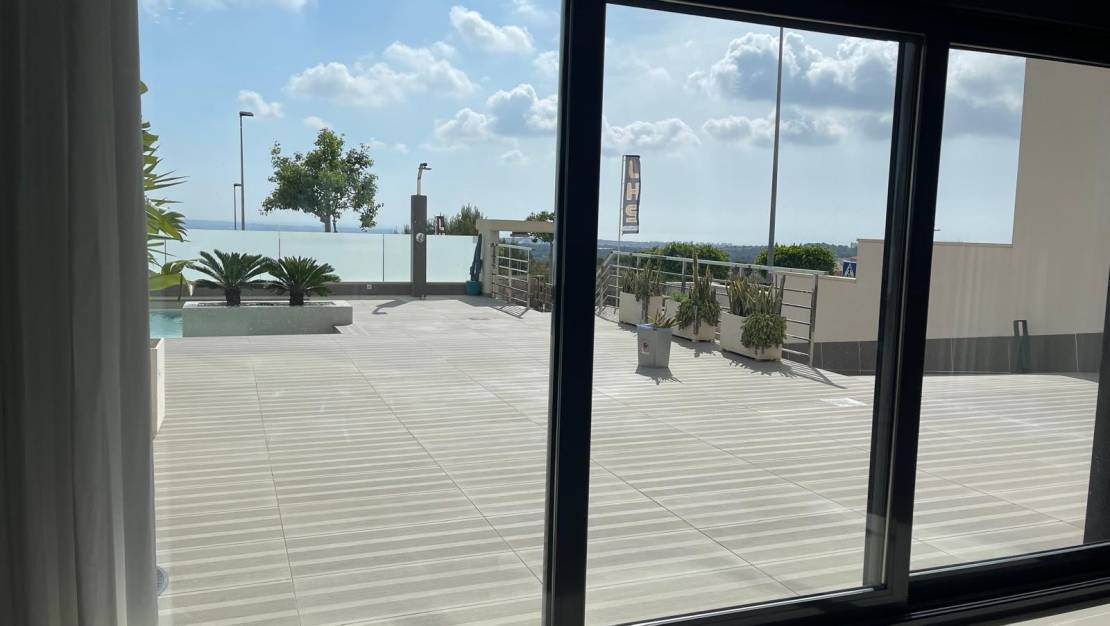 Venta - Villa de Lujo - San Miguel de Salinas - La Cañada