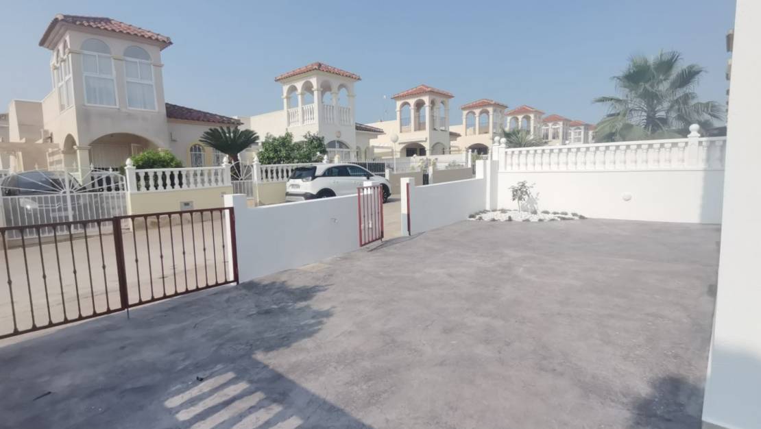 Venta - Villa Detached - Algorfa - Lo Crispin