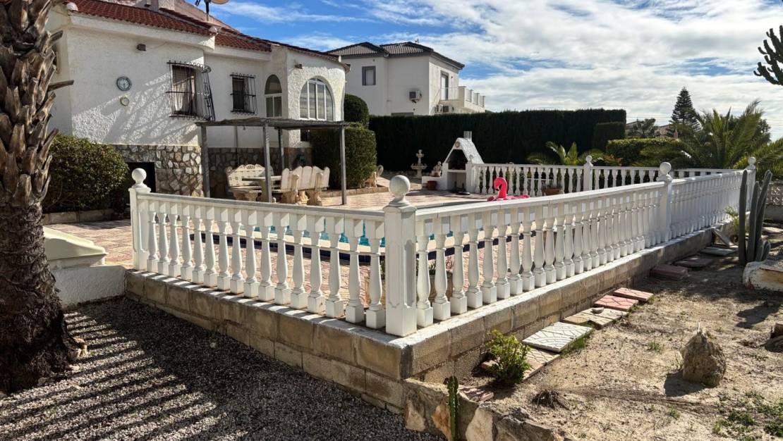 Venta - Villa / Detached - Ciudad Quesada - CENTRO