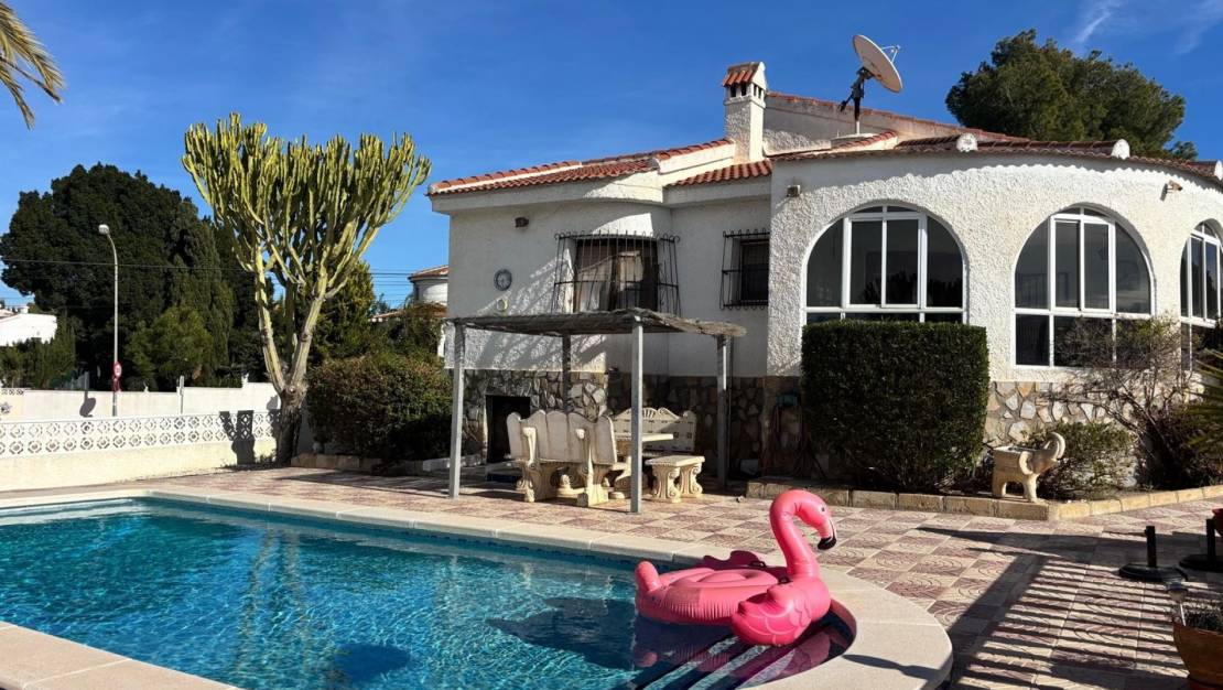 Venta - Villa / Detached - Ciudad Quesada - CENTRO