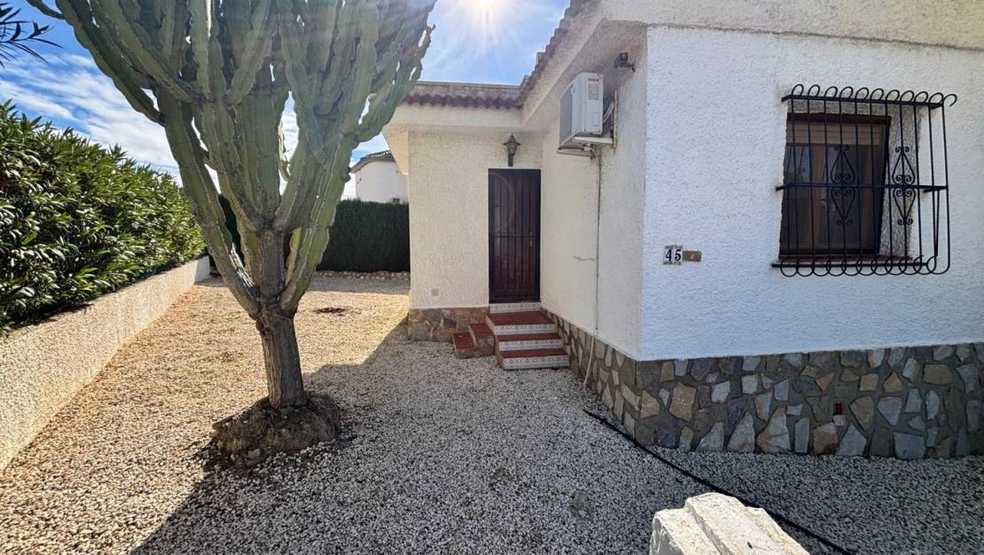 Venta - Villa / Detached - Ciudad Quesada - CENTRO