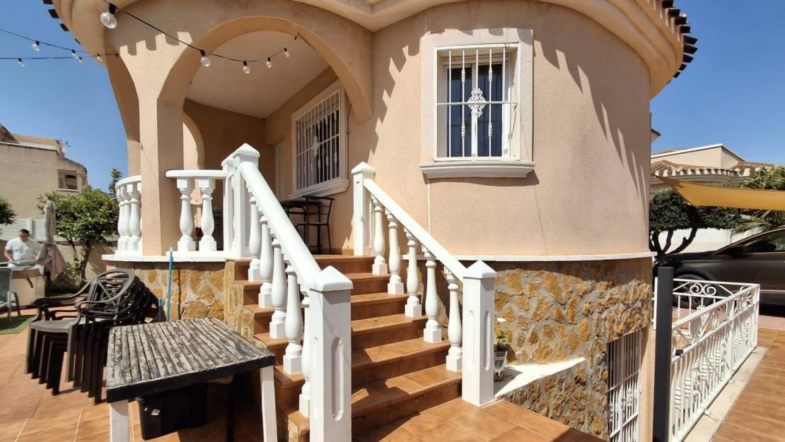 Venta - Villa Detached - Ciudad Quesada - Doña pepa