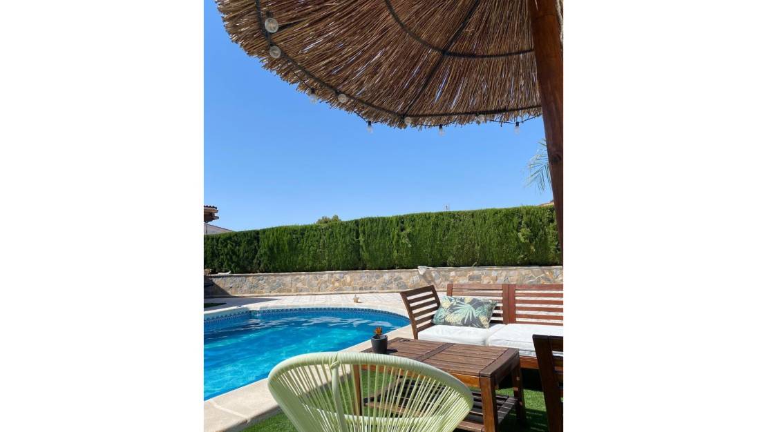 Venta - Villa / Detached - Ciudad Quesada - Quesada Center