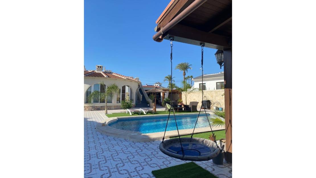 Venta - Villa / Detached - Ciudad Quesada - Quesada Center