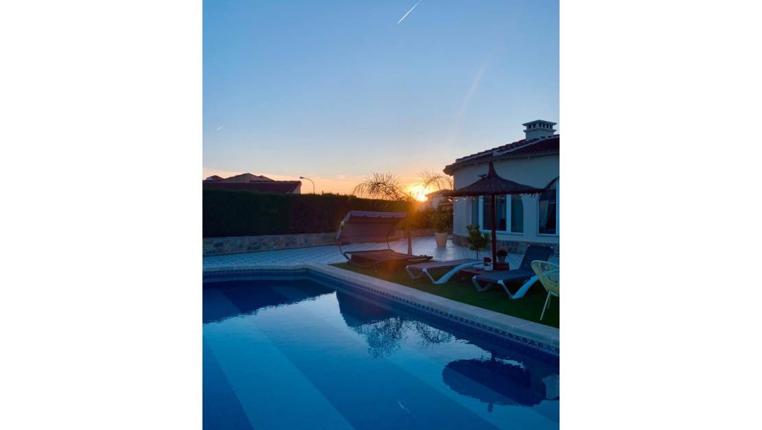 Venta - Villa / Detached - Ciudad Quesada - Quesada Center