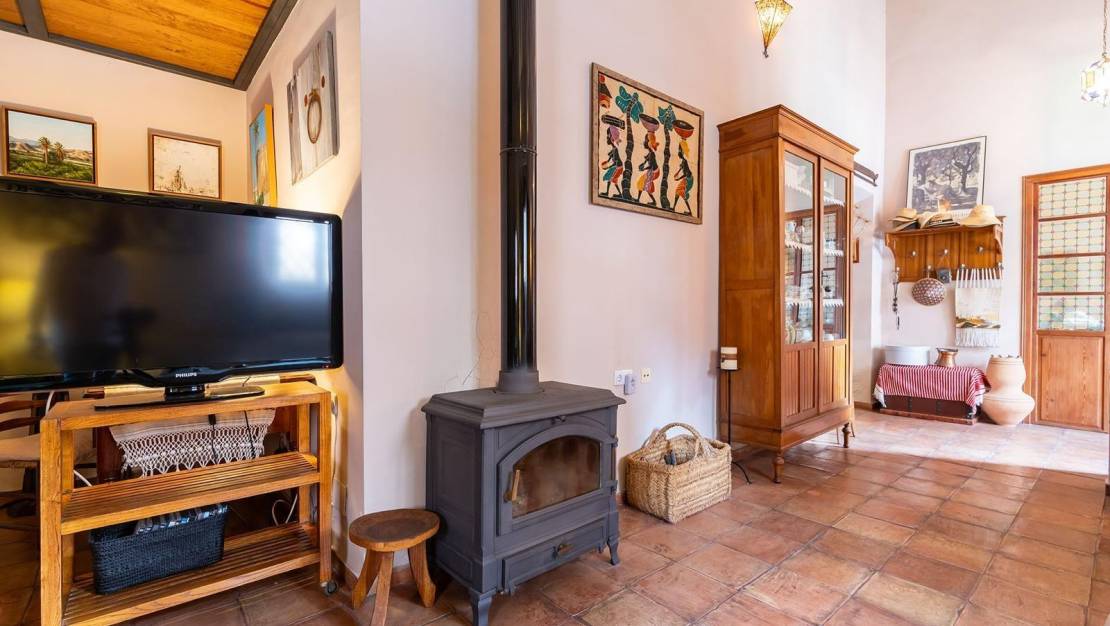 Venta - village house - Los Martinez Del Puerto - Los Martínez del Puerto