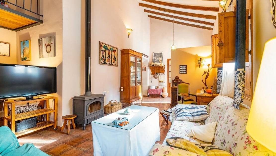 Venta - village house - Los Martinez Del Puerto - Los Martínez del Puerto