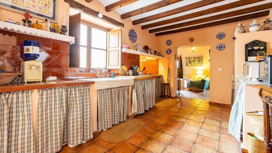 Venta - village house - Los Martinez Del Puerto - Los Martínez del Puerto