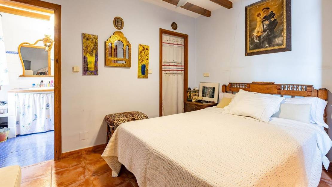 Venta - village house - Los Martinez Del Puerto - Los Martínez del Puerto