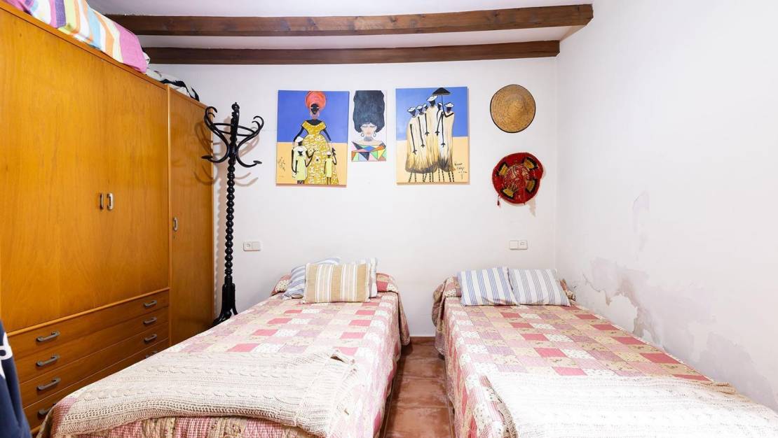 Venta - village house - Los Martinez Del Puerto - Los Martínez del Puerto