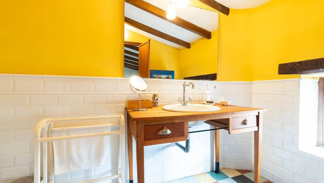 Venta - village house - Los Martinez Del Puerto - Los Martínez del Puerto