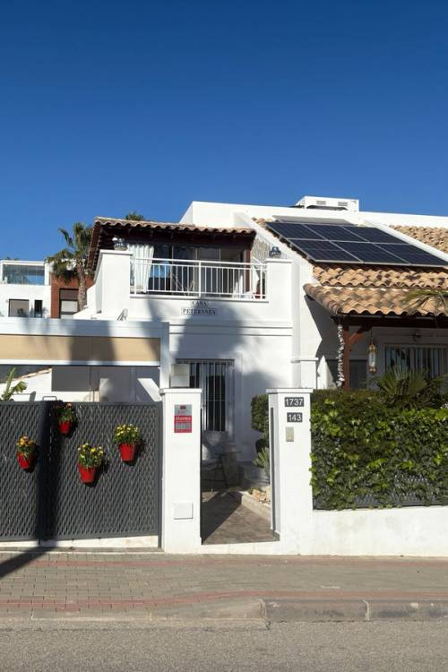 Villa - Sale - Algorfa - La finca golf