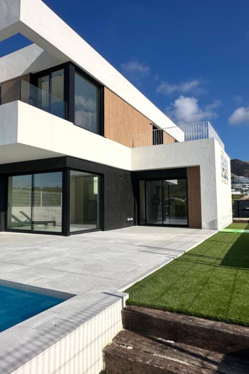Villa - Sale - Alicante - Alicante Centro