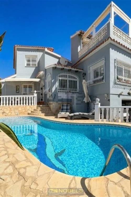 Villa - Sale - Calpe - Calpe Centro