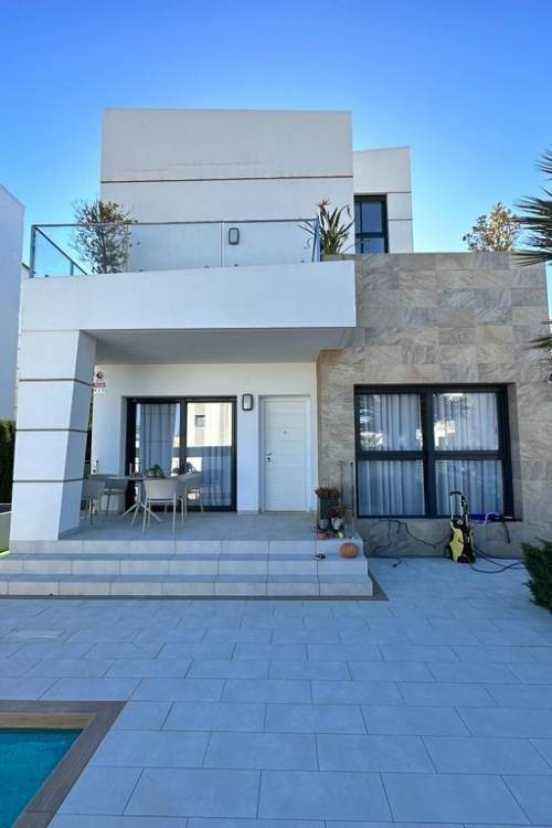 Villa - Sale - Ciudad Quesada - Rojales park