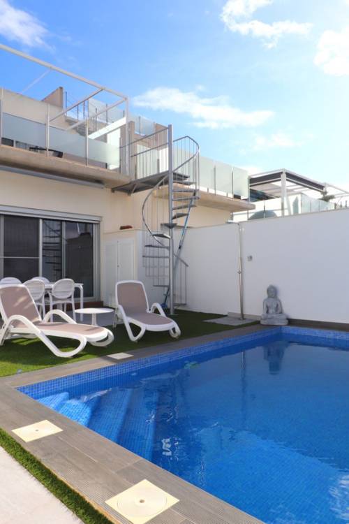 Villa - Sale - Daya Vieja - Daya Vieja Centro