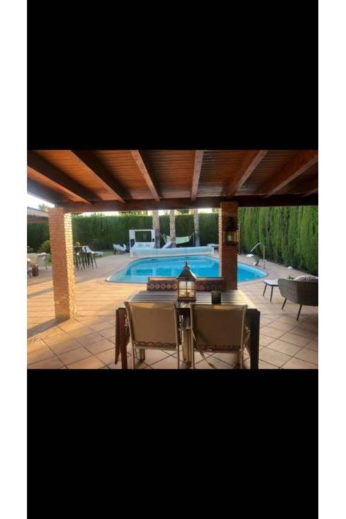 Villa - Sale - Elda - Elda Centro