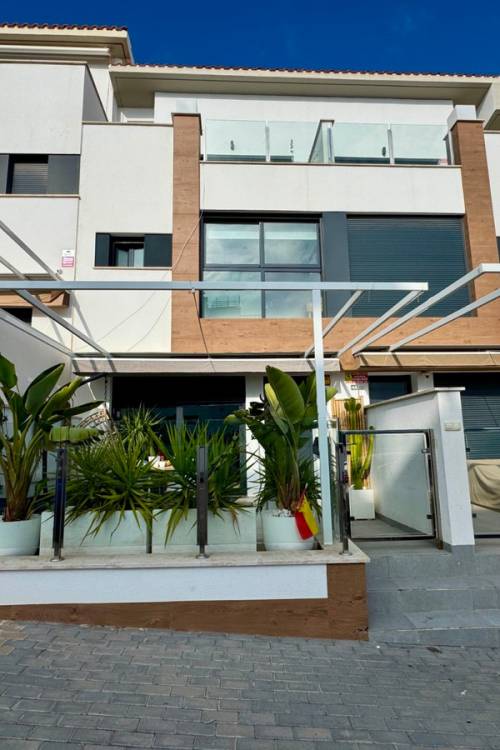 Villa - Sale - Guardamar del Segura - Guardamar del Segura Centro