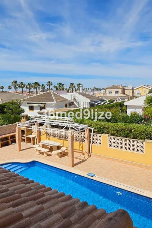 Villa - Sale - Los Alcázares - Los Alcazares Centro