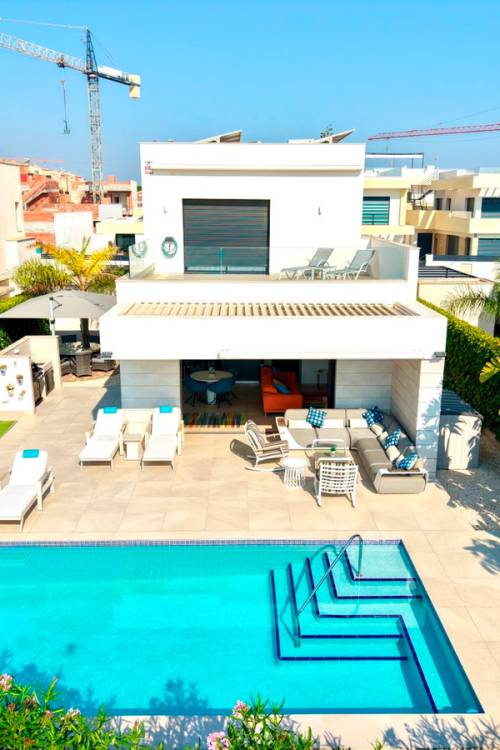 Villa - Sale - Los Montesinos - Los Montesinos Centro
